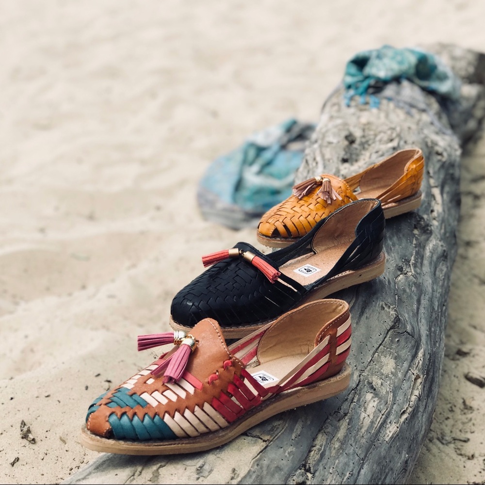 Sandals - Picture 7 of 8